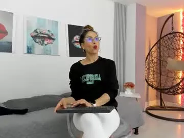 angela_donnato Image 4