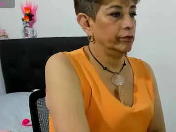 angelina_stone_65 Image 7