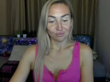 ay_kiss_jully Image 19