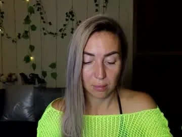 ay_kiss_jully Image 9