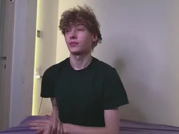 curlytwinkboy Image 2