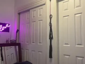 degeneratesaint Image 19