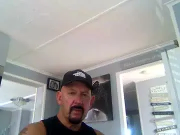 friskyneedsum Image 17