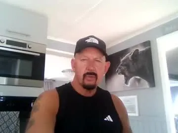 friskyneedsum Image 9