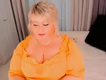 huge_booobs's Thumb Image