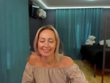 julia__cherry_ Image 7