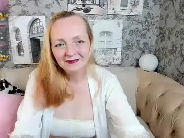 karen_villis Image 13