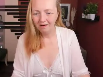 karen_villis Image 18