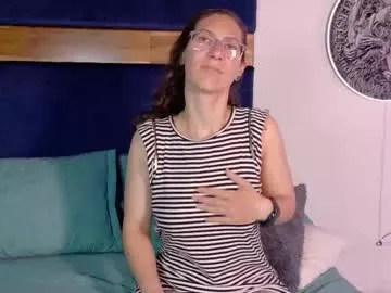 kissingcobank Image 13