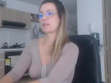 latinpaprika Image 6