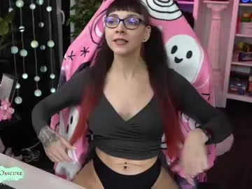 leahobscure Image 17