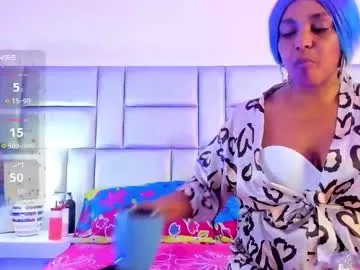 lovelynickyy Image 5