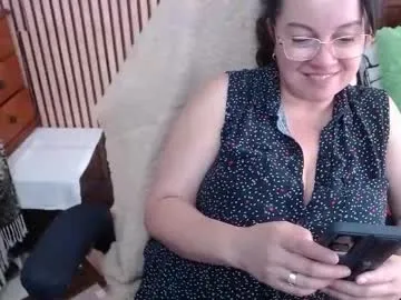 mature_wolf Image 18