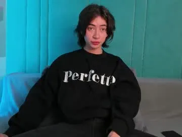 nickierainer Image 18