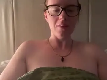 red_head_rosie_69 Image 9