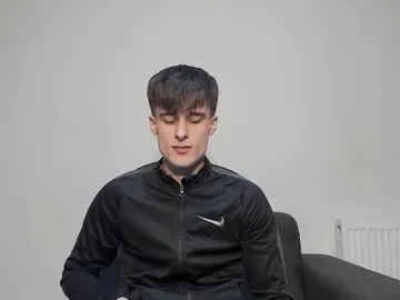 skinnyguywithbigd Image 17