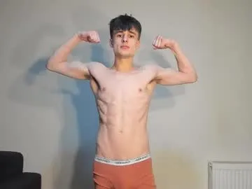 skinnyguywithbigd Image 6