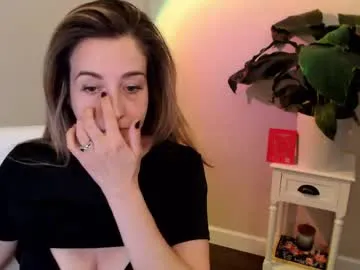 suggestivebehavior Image 12