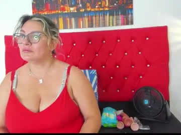 sweet__mature Image 2