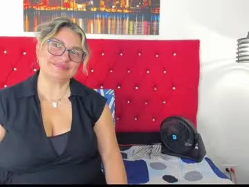 sweet__mature Image 4