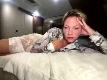 vivianluxe's Thumb Image