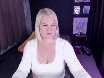 yolanda_kiss Image 10