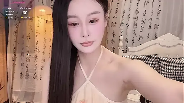 camille-w's Thumb Image