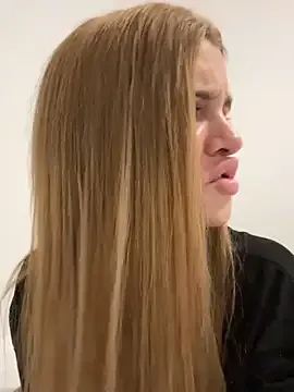 EmiliaCatalina Image 17