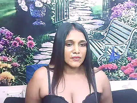 IndianSexyLady20 model profile