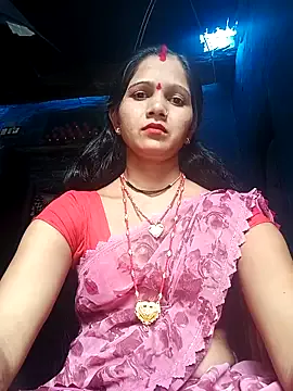 Jooli_xx model profile