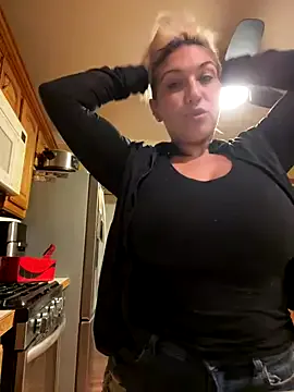 LittleMissEeve Image 8