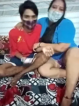 LoveOnStream's Thumb Image