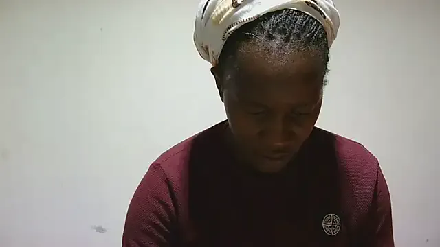 sluttylaura21 Image 17