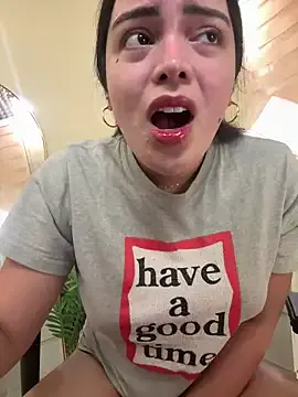 TS-SimplyTheBest Image 9